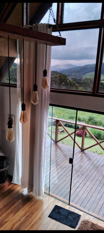 Chale Com Vidros E Hidromassagem Villa São Bento do Sapucaí Kültér fotó